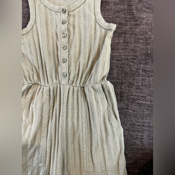 H&M Ribbed Tank Set and jumpsuit/romper - Picture 4 of 4